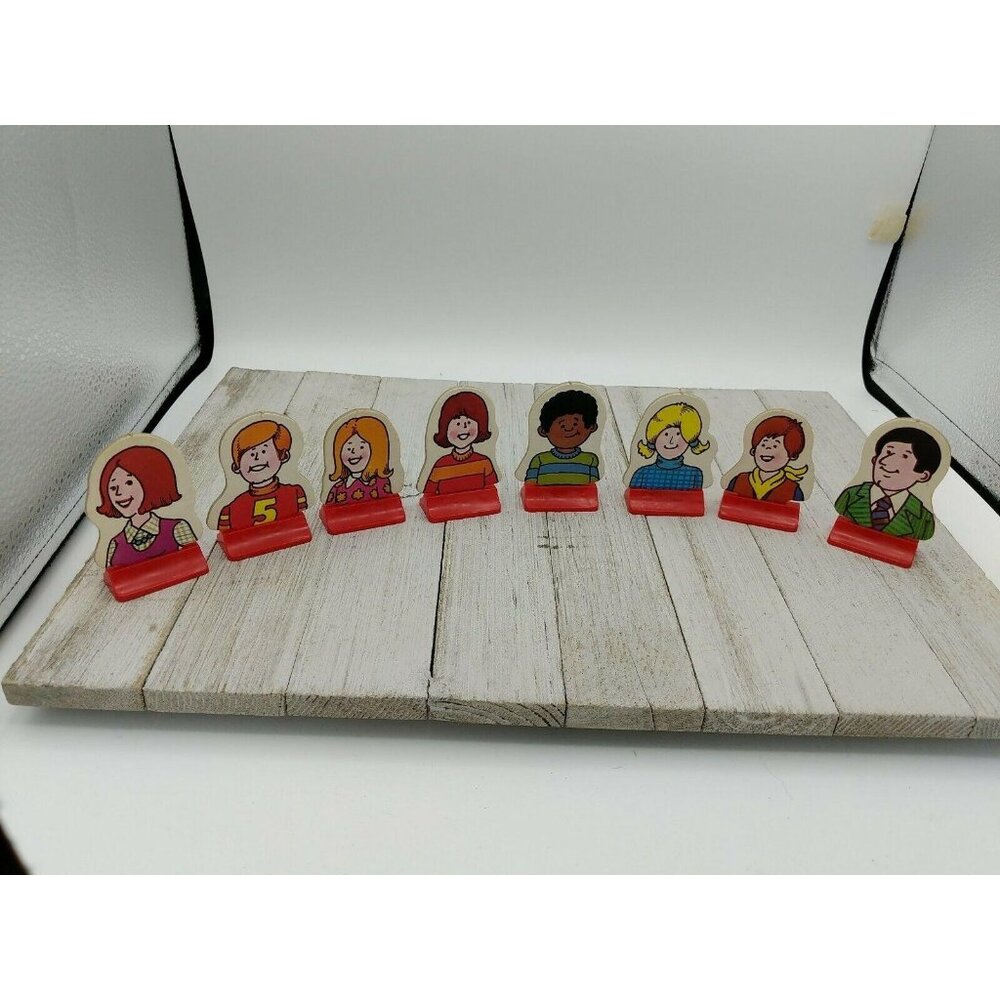 Vintage Go to the Head of the Class Board Game 8 Replacement Parts Pieces Pawns